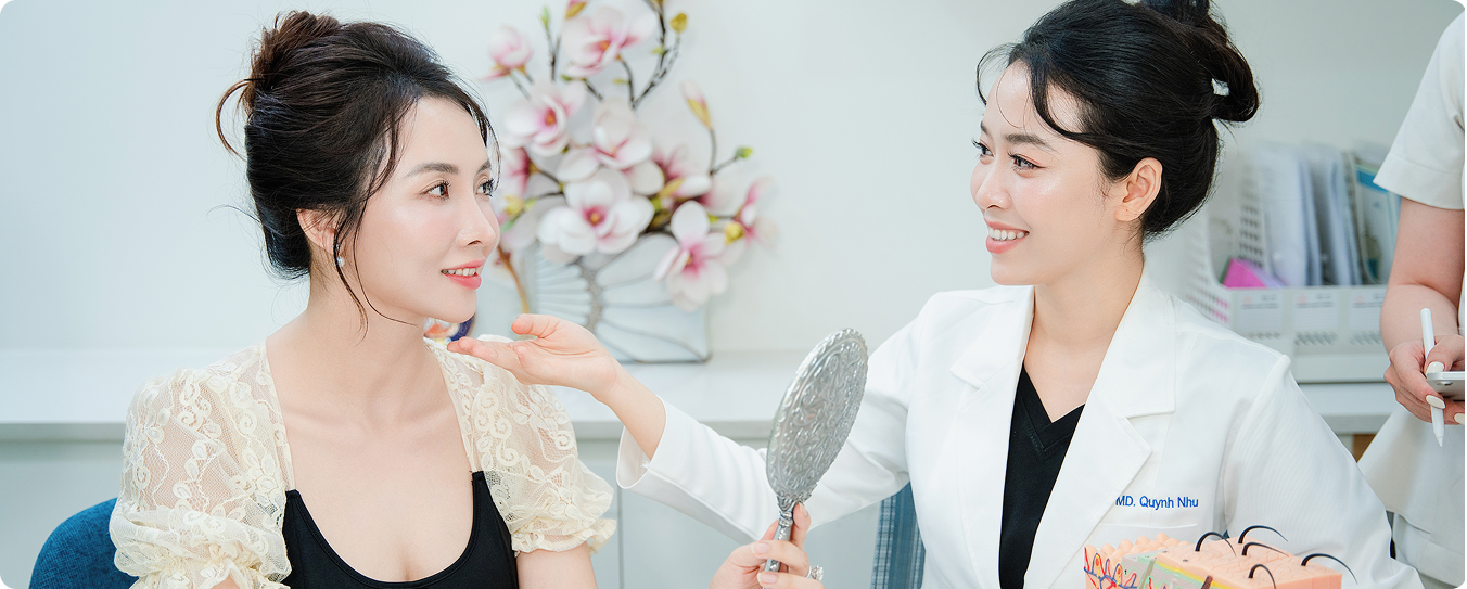 Bác sĩ Nguyễn Thùy Quỳnh Như tư vấn cách chăm sóc da cho diễn viên Lucy Như Thảo